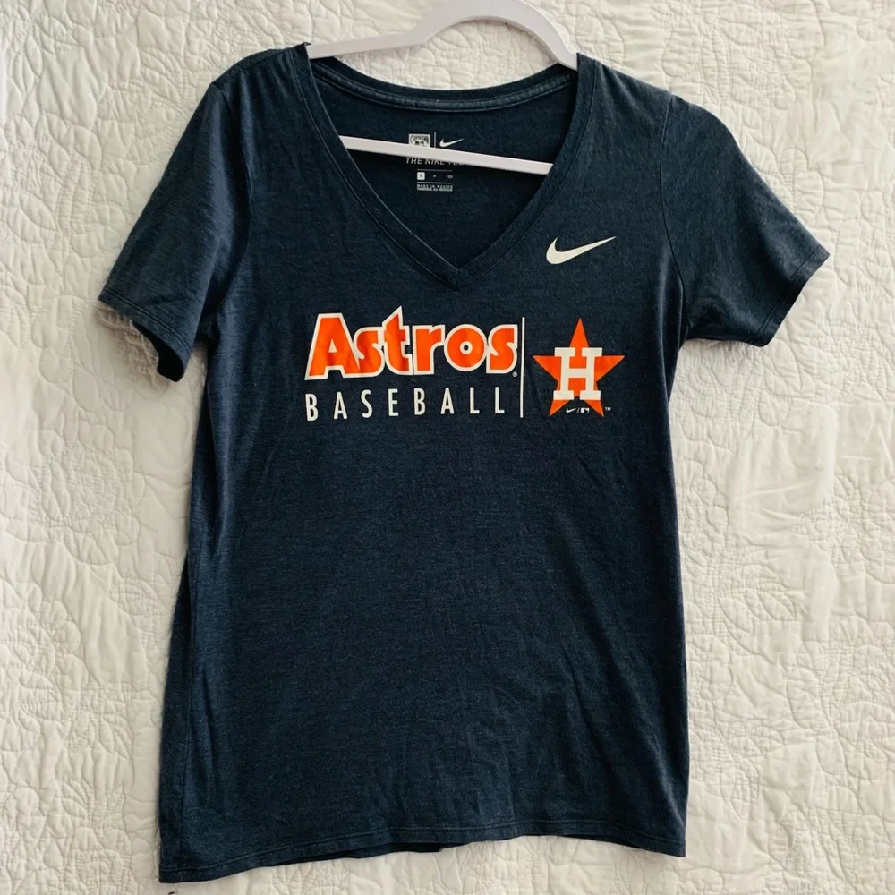 ⚾️⚾️⚾️Astros Baseball Womens T Shirt⚾️⚾️⚾️ - Picture 1 of 1